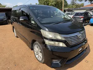 Toyota Vellfire Z 2.4 FWD 8-Seater 2011 Black