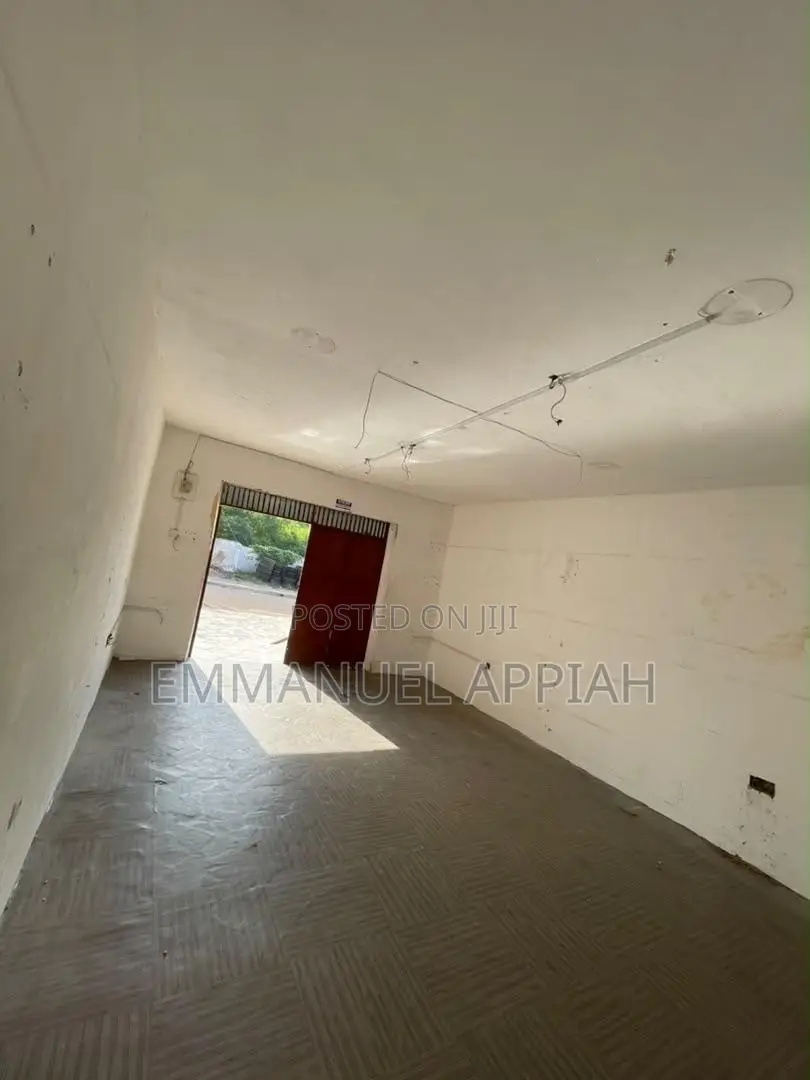 Shop for Rent at Awoshei Last Stop