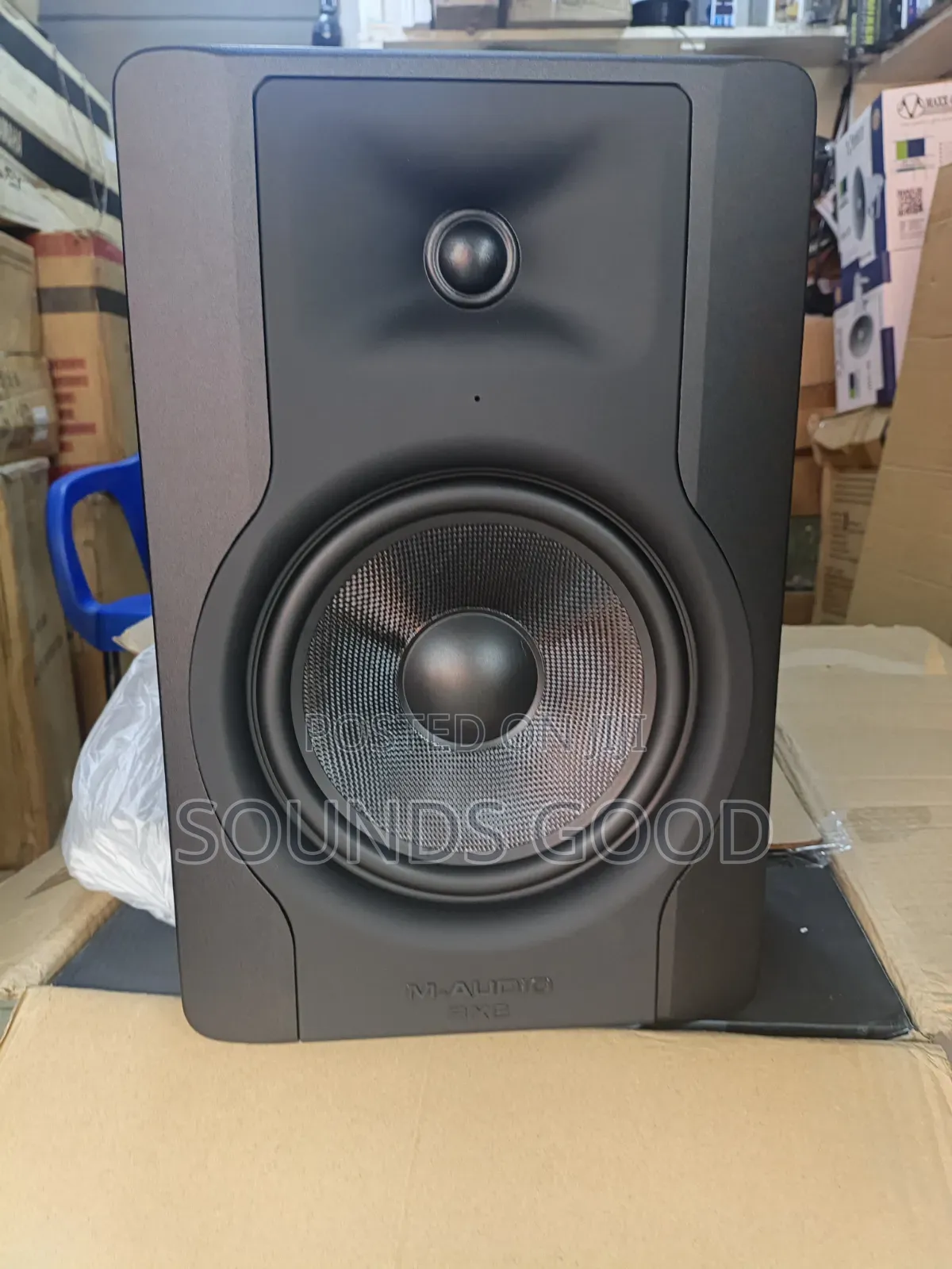 BX8 Studio Monitor