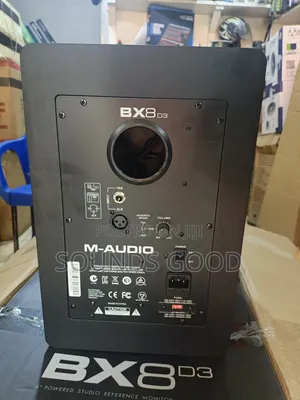 BX8 Studio Monitor