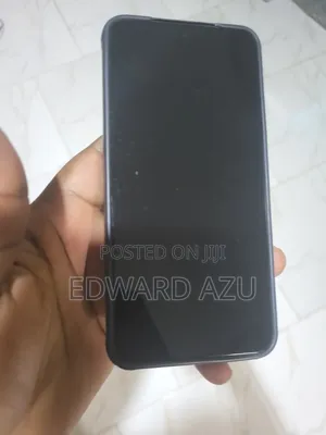 Samsung S22 Screen