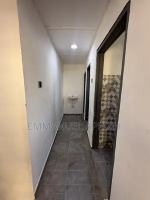 2bdrm Apartment in Ablekuma Fanmilk for rent