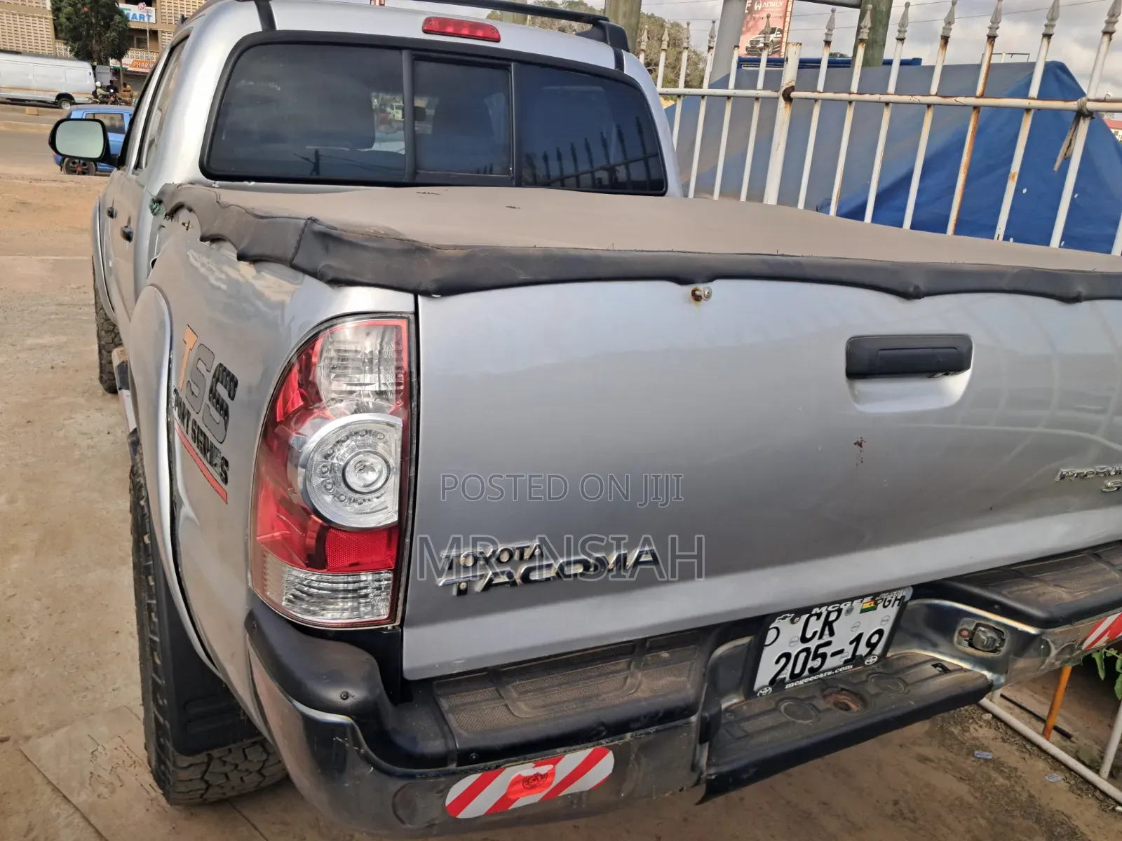 Toyota Tacoma Double Cab 4x2 PreRunner 2.7L 4-Cyl. 4-Speed Automatic