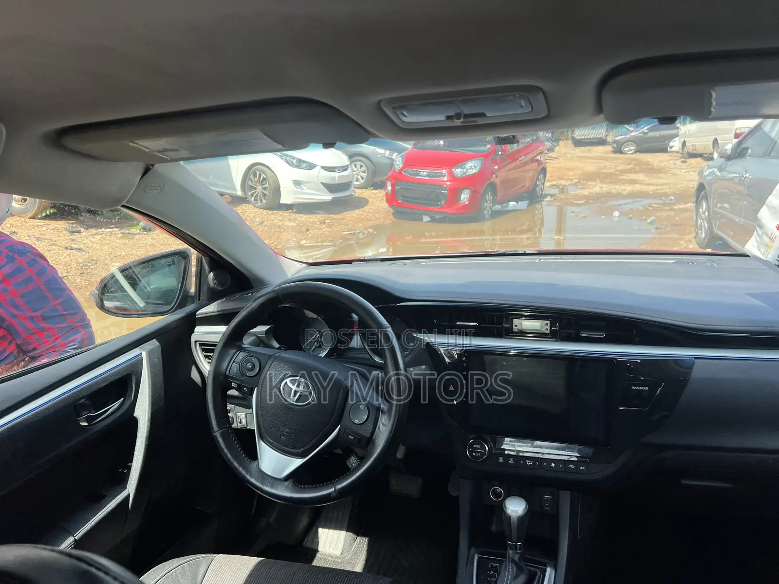 Toyota Corolla S 4dr Sedan (1.8L 4cyl CVT) 2016 Red