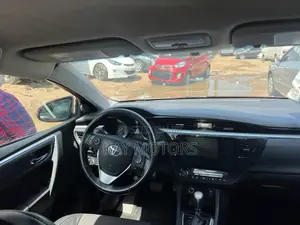 Toyota Corolla S 4dr Sedan (1.8L 4cyl CVT) 2016 Red