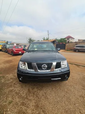 Nissan Navara 2015 Green