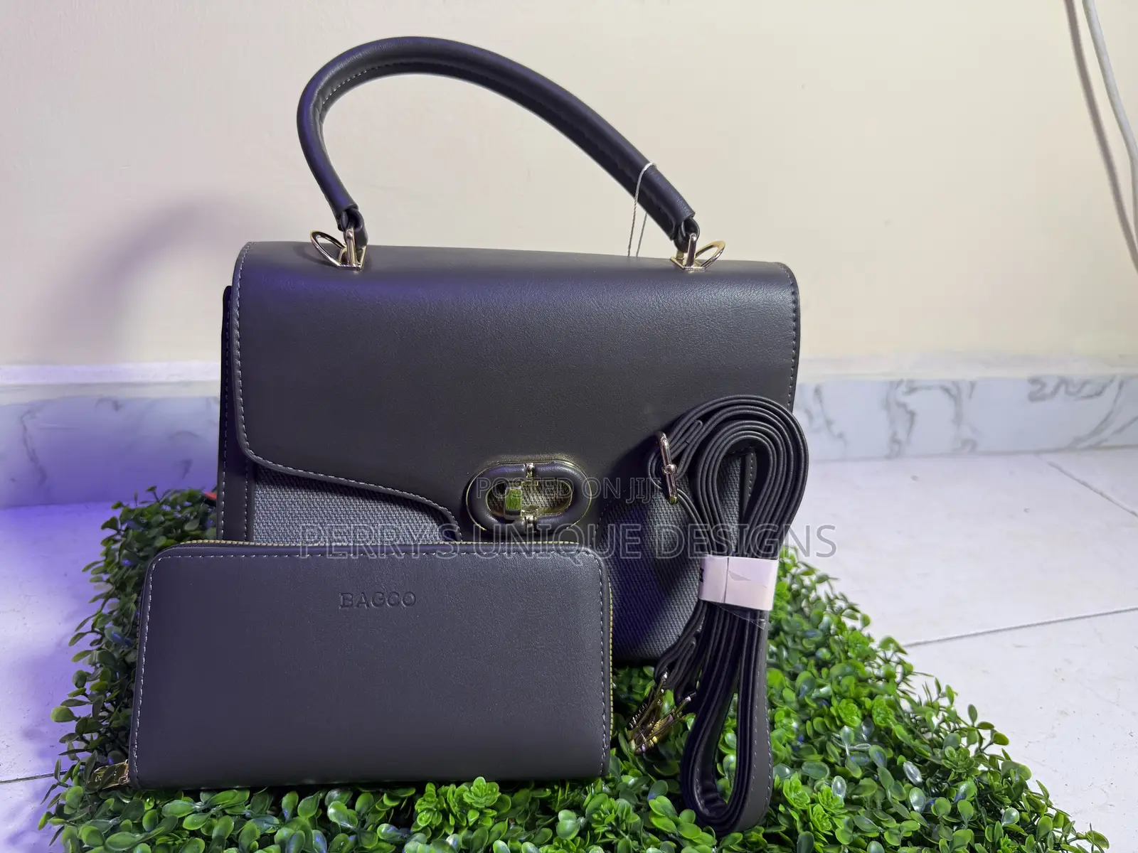 Upgrade Your Style With This Ultra-Classy BAGCO 2-in-1 Handbag Set.