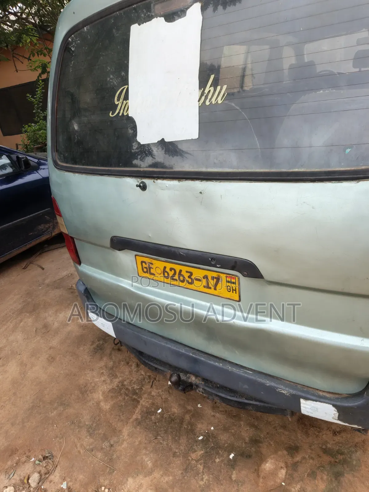 Toyota Grand HiAce 2002 Blue