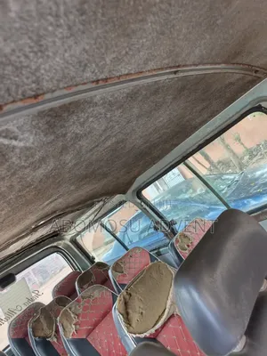 Toyota Grand HiAce 2002 Blue