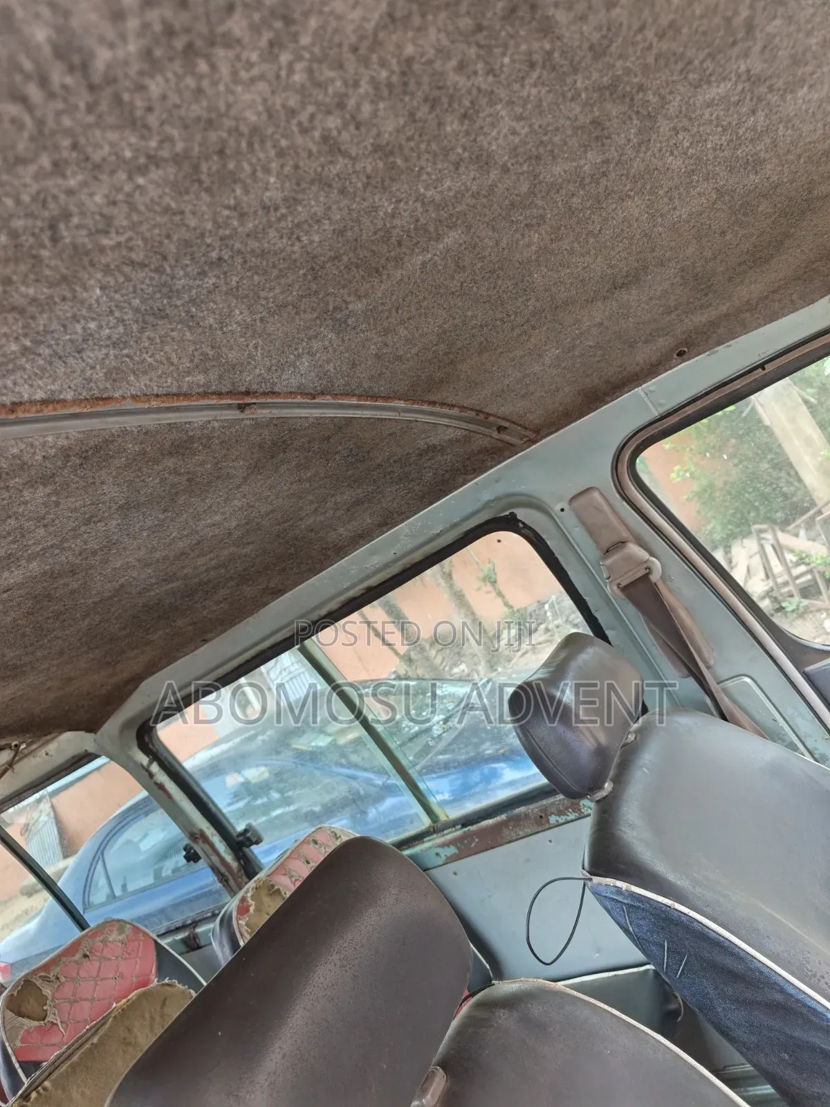 Toyota Grand HiAce 2002 Blue