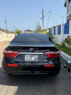 Toyota Camry 2016 Black