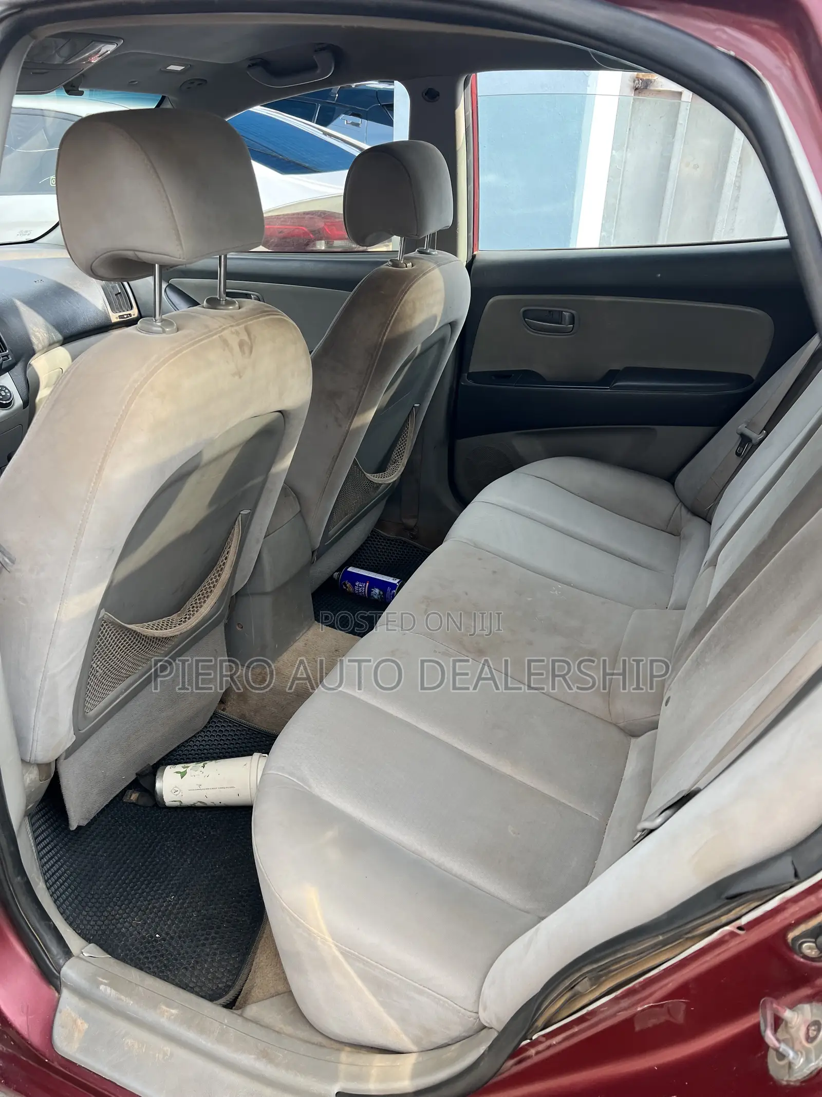 Hyundai Elantra 2010 Red