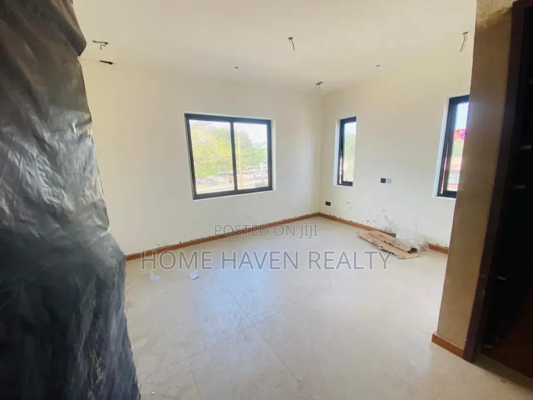 3bdrm House in Roman Ridge, Police Station for sale