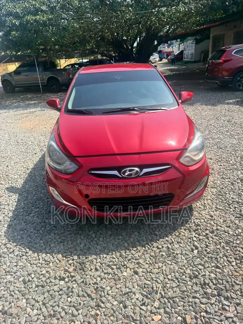 Hyundai Accent 2013 Red