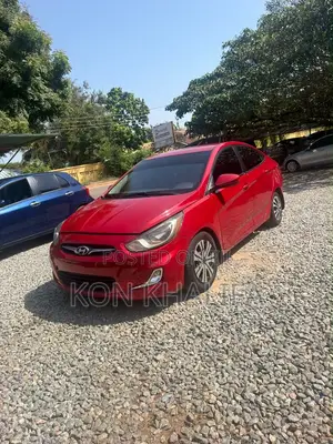 Hyundai Accent 2013 Red