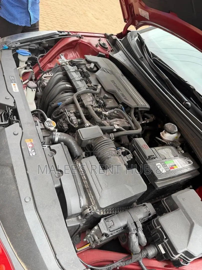 Hyundai Elantra SEL 2022 Burgundy