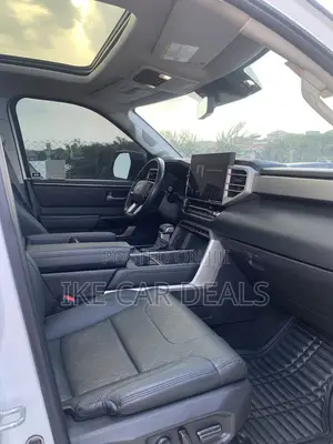 Toyota Tundra Limited CrewMax 5.5' Bed 2024 White