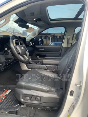 Toyota Tundra Limited CrewMax 5.5' Bed 2024 White