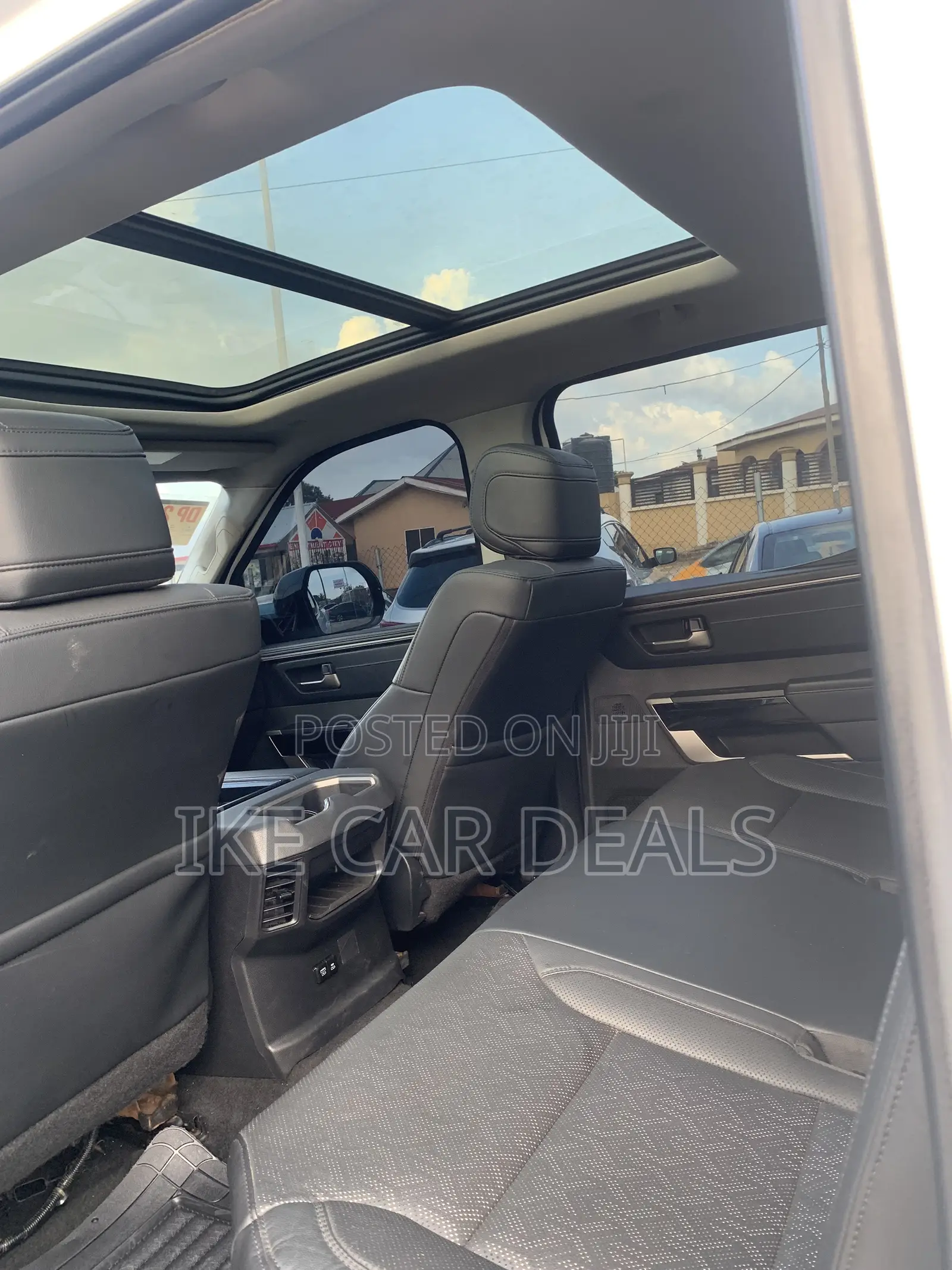 Toyota Tundra Limited CrewMax 5.5' Bed 2024 White