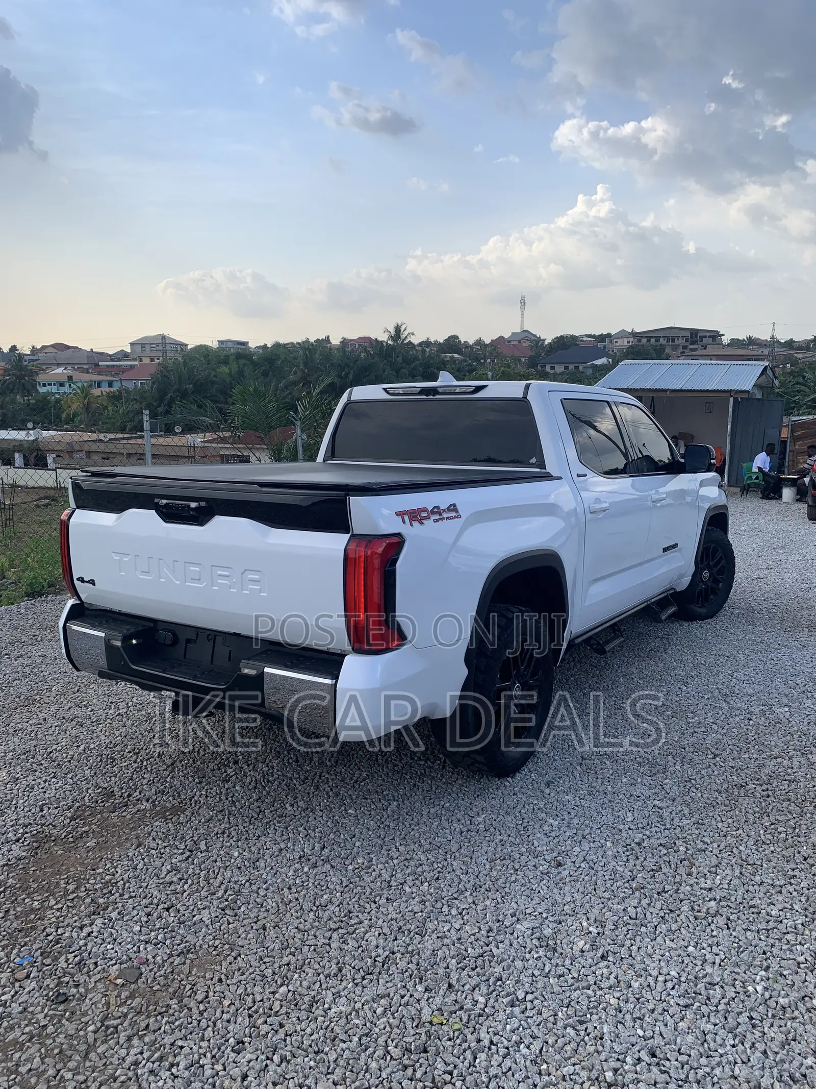 Toyota Tundra Limited CrewMax 5.5' Bed 2024 White