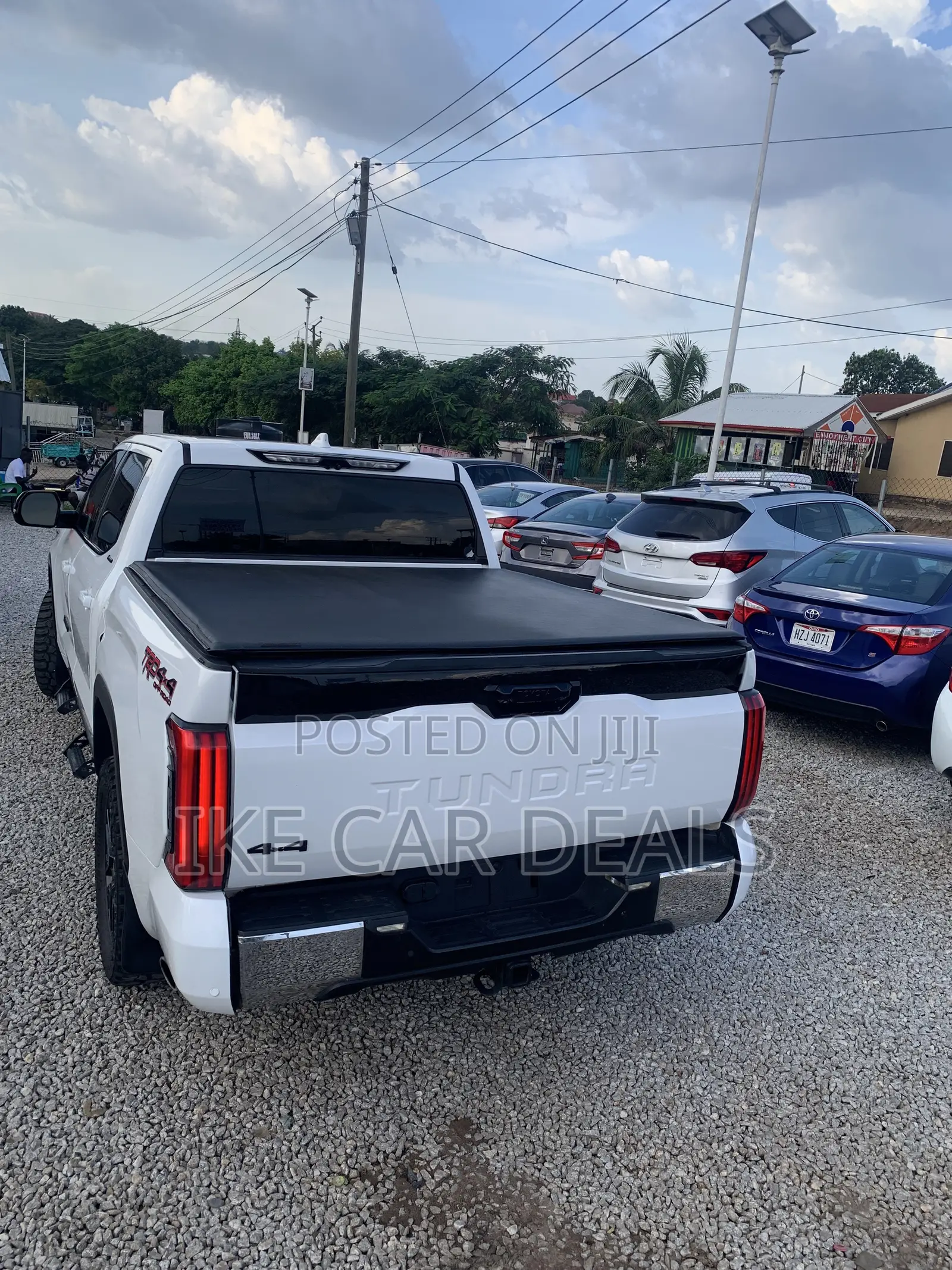 Toyota Tundra Limited CrewMax 5.5' Bed 2024 White