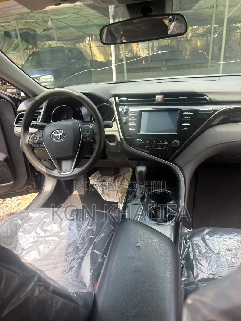 Toyota Corolla LE 2020 Black