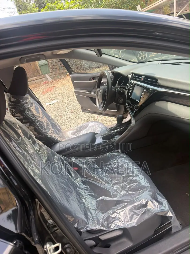 Toyota Corolla LE 2020 Black