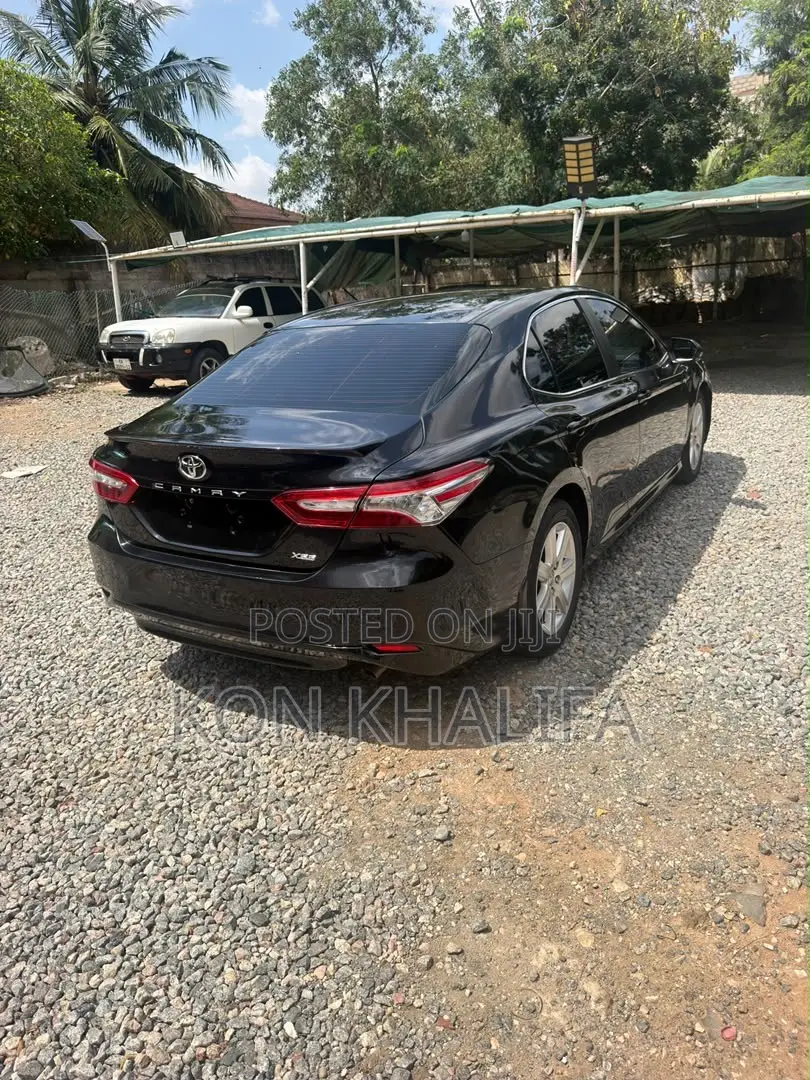 Toyota Corolla LE 2020 Black