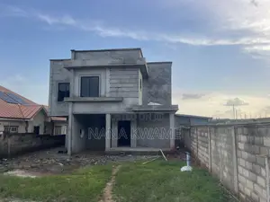 4bdrm House in Santasi-Ayinam, Kumasi Metropolitan for sale