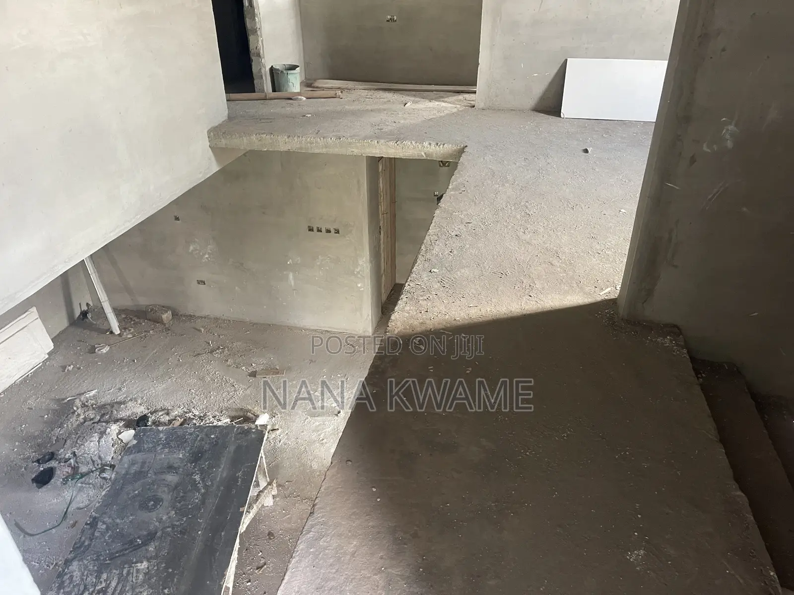 4bdrm House in Santasi-Ayinam, Kumasi Metropolitan for sale