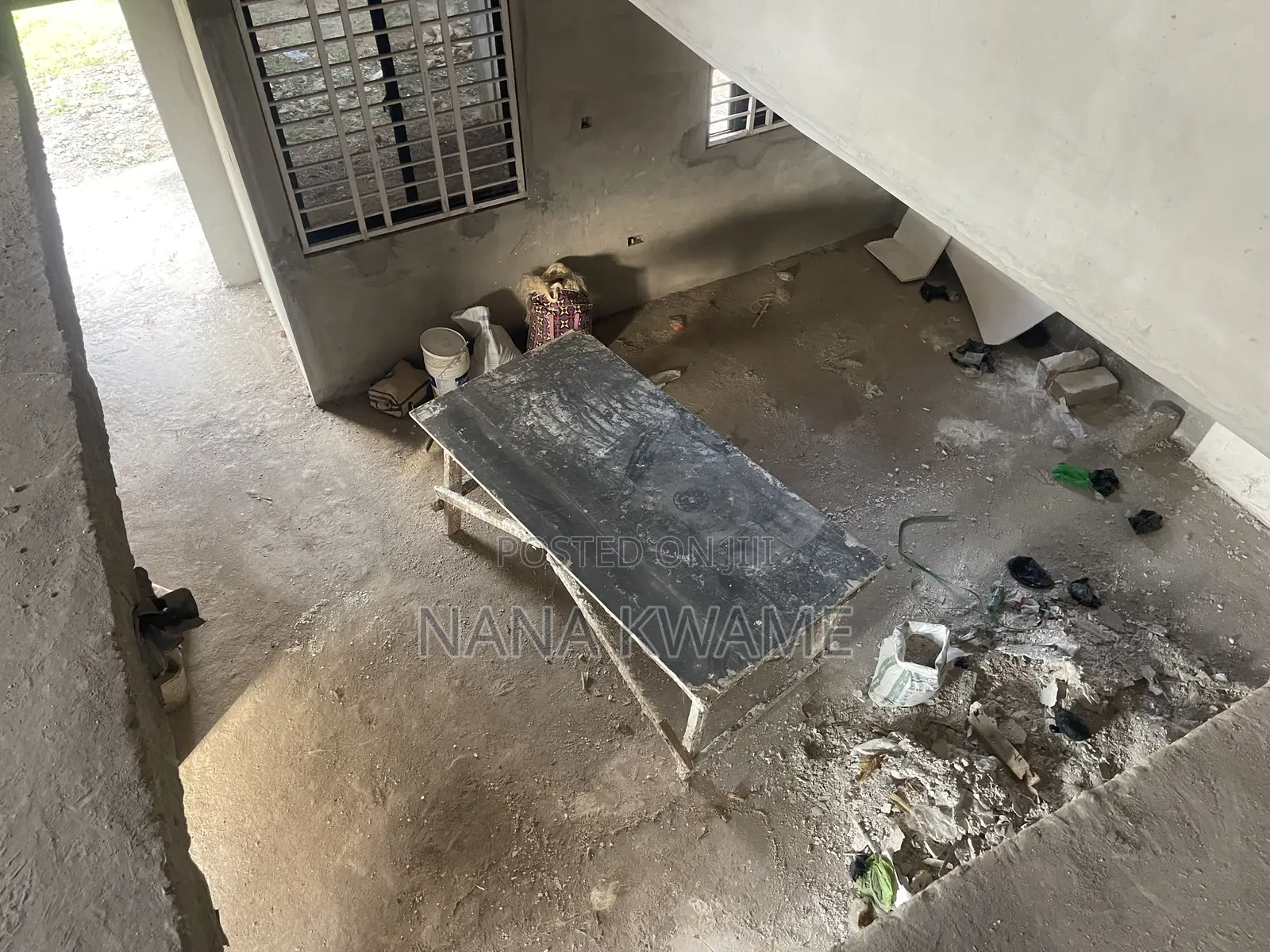 4bdrm House in Santasi-Ayinam, Kumasi Metropolitan for sale