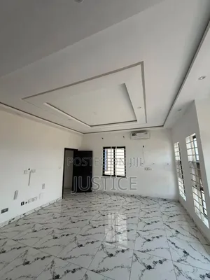 2bdrm House in Ashaley Botwe, School Junction for rent