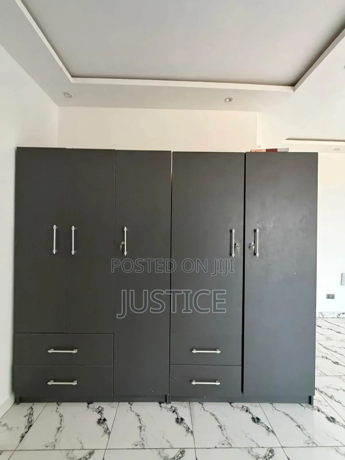 2bdrm House in Ashaley Botwe, School Junction for rent