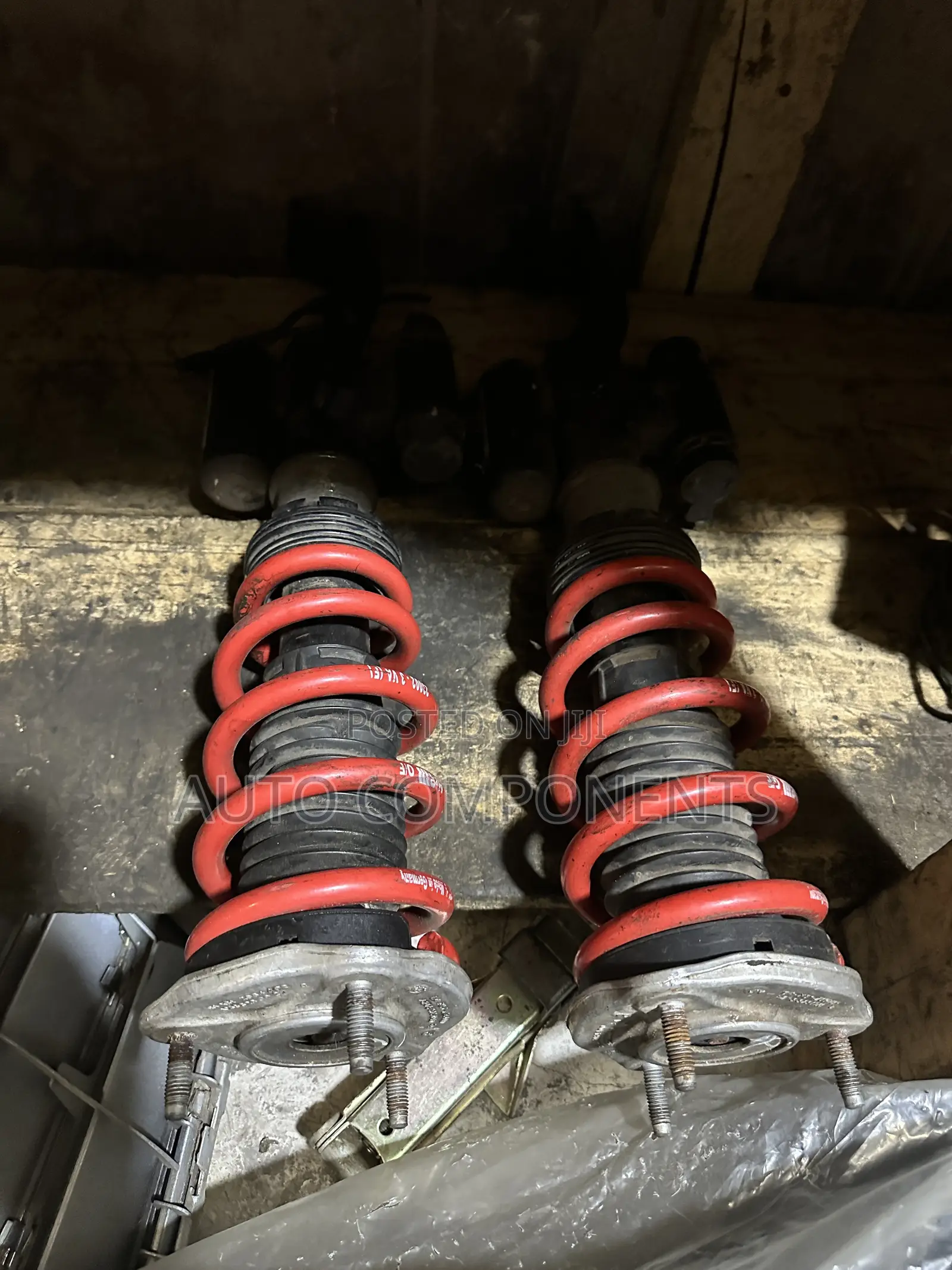 Mercedes Benz E300 / C43 Front Shock Absorbers