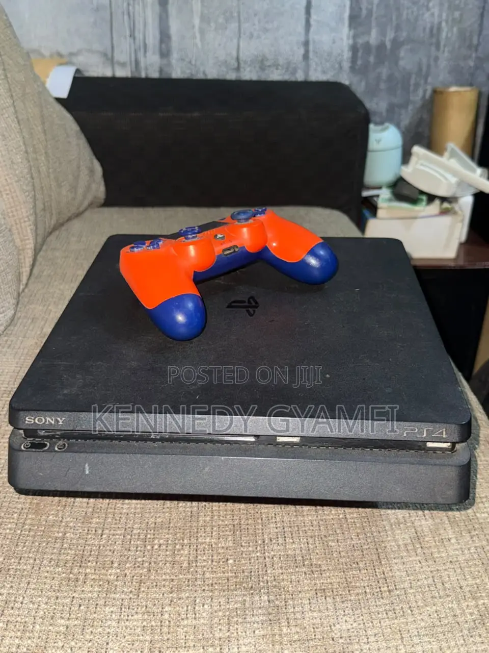 PS4 Slim With One (1) Controller