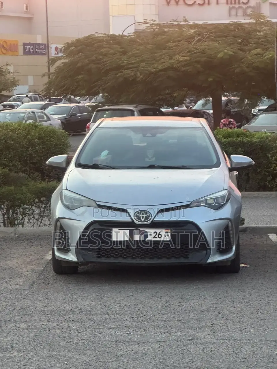Toyota Corolla LE ECO 4dr Sedan (1.8L 4cyl CVT) 2017 Silver