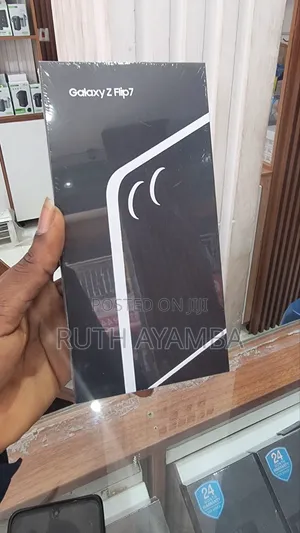 New Samsung Galaxy Z Flip7 256 GB Black