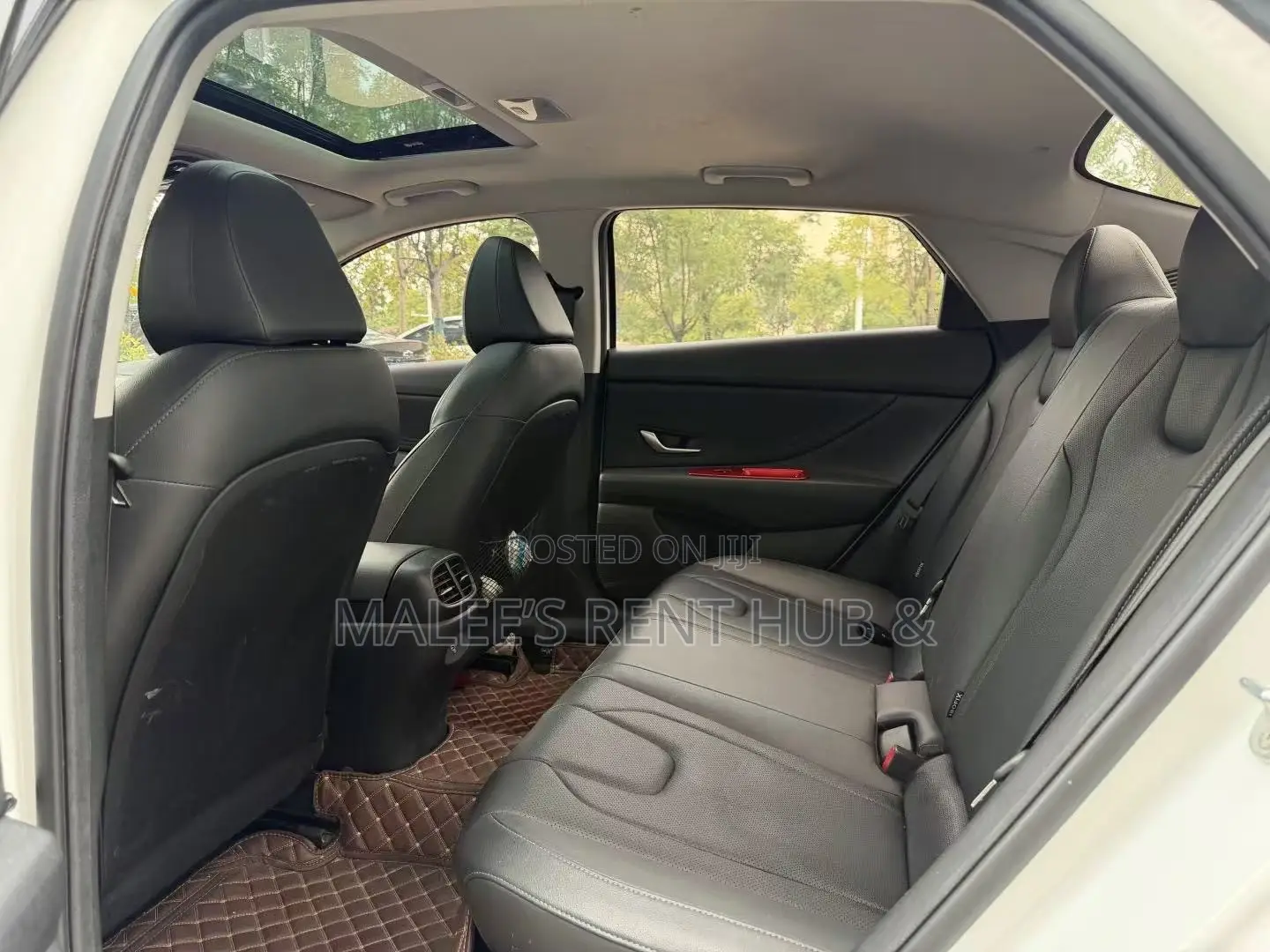 Hyundai Elantra SEL 2024 White