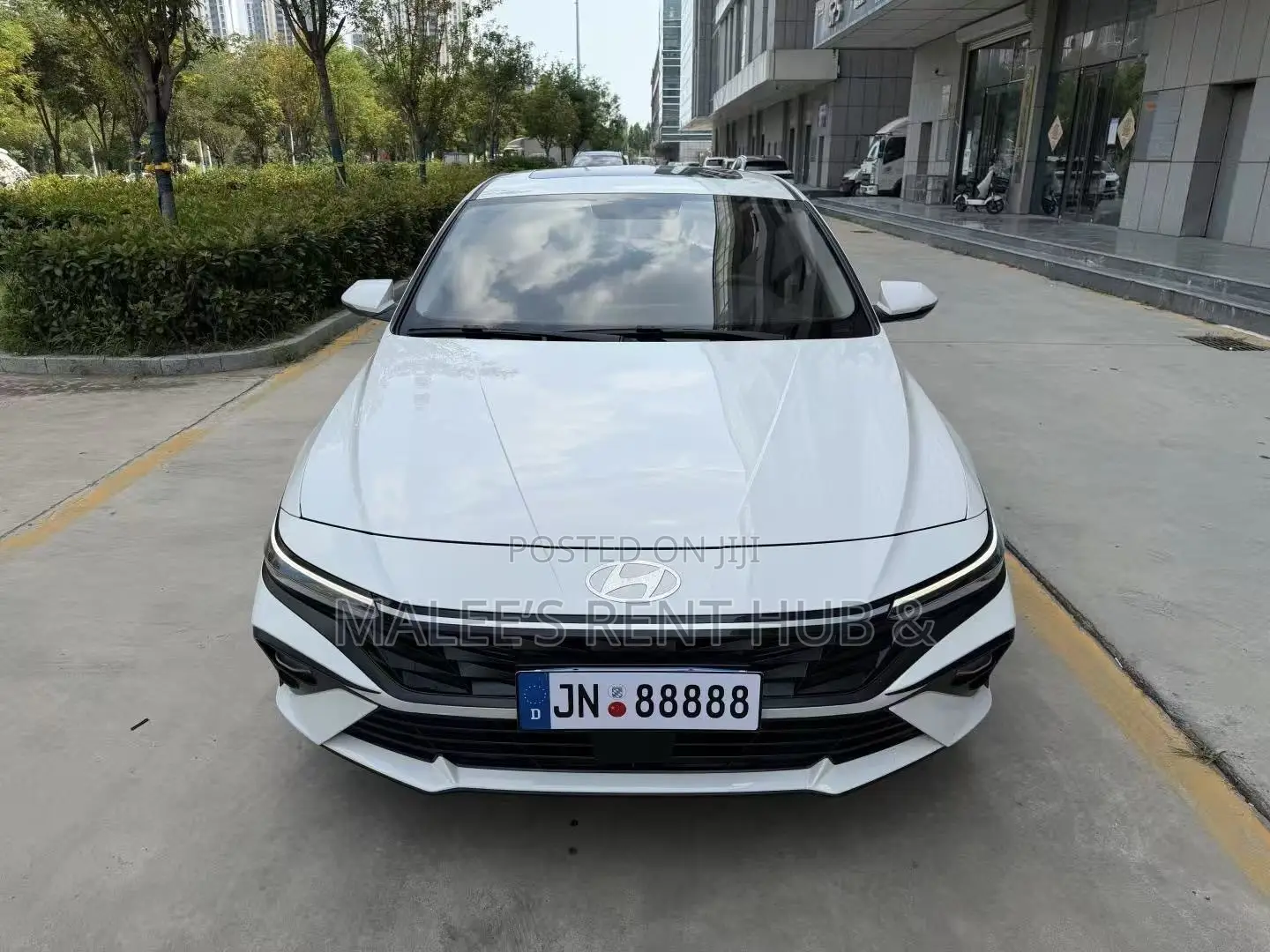 Hyundai Elantra SEL 2024 White