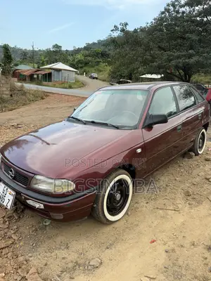 Opel Astra 1.6 1998 Burgundy