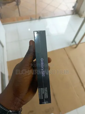 New Samsung Galaxy S22 5G 128 GB Black