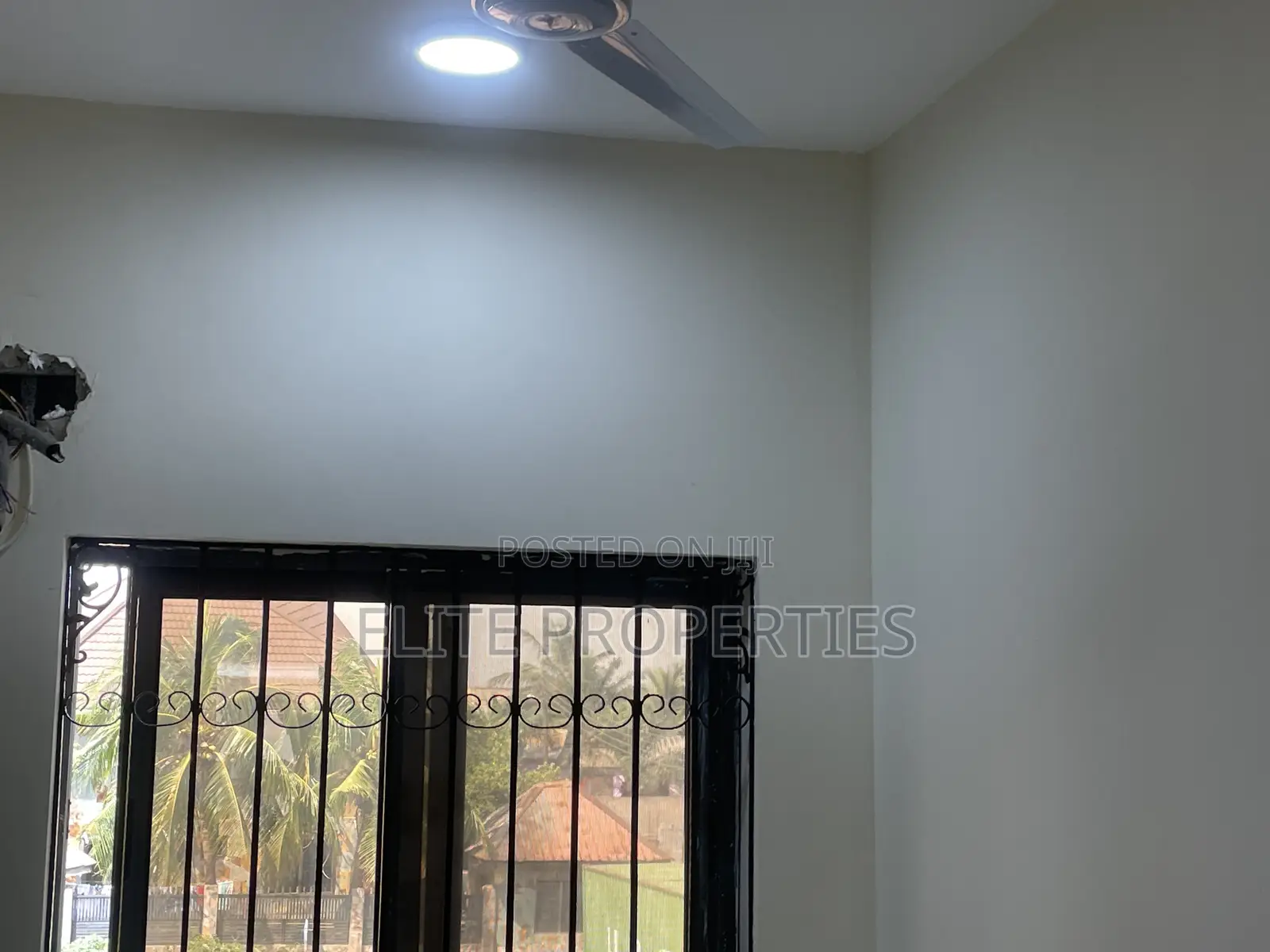 1bdrm Apartment in Community 25 for rent