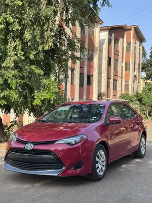 Toyota Corolla LE ECO 4dr Sedan (1.8L 4cyl CVT) 2017 Red