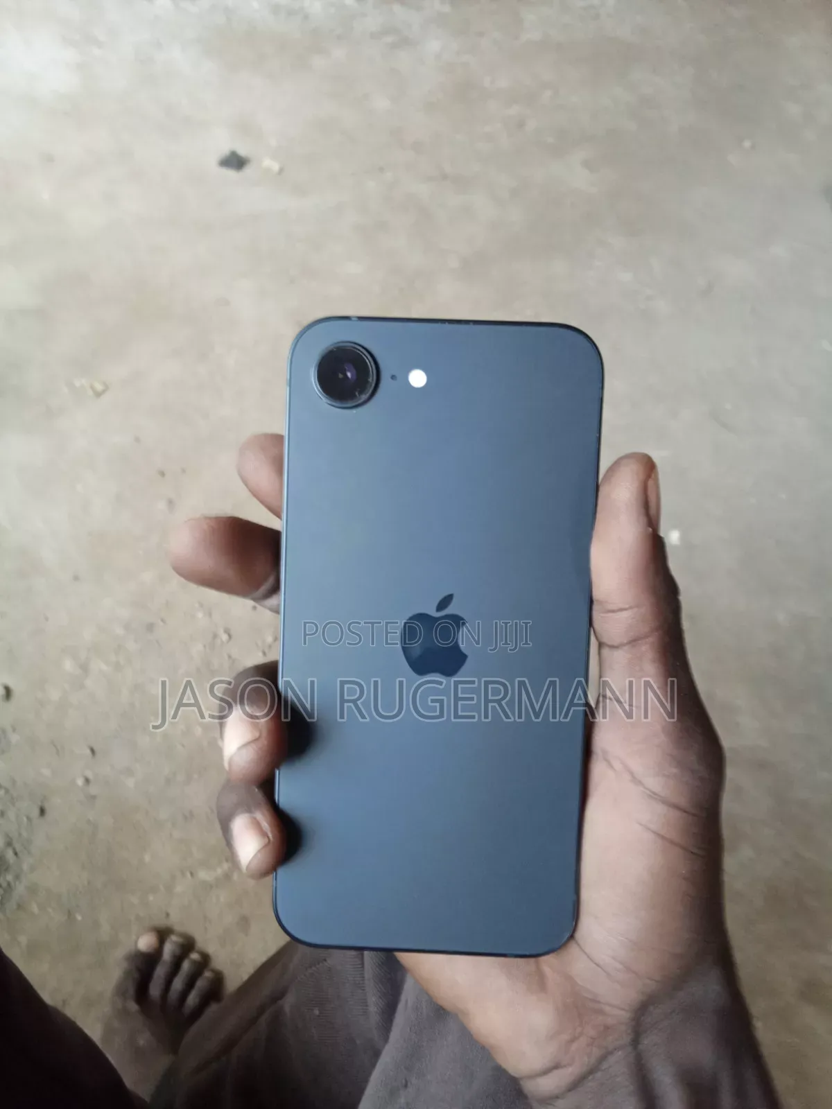 New Apple iPhone 16e 256 GB Gray
