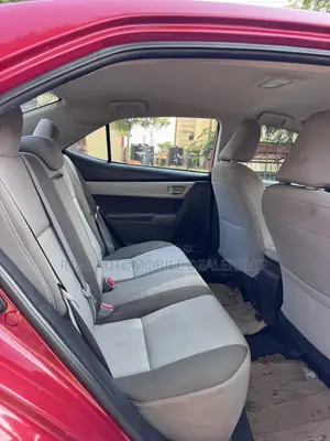 Toyota Corolla LE ECO 4dr Sedan (1.8L 4cyl CVT) 2017 Red