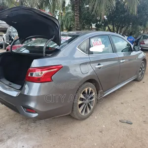 Nissan Sentra 2016 Silver