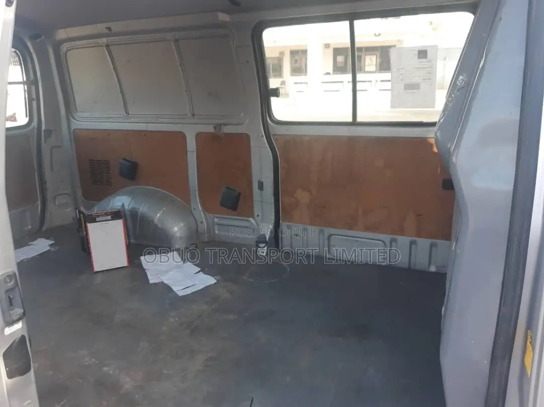 Toyota HiAce 2012 Grey