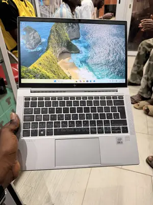 Laptop HP EliteBook 830 G7 8GB Intel Core i5 SSD 256GB