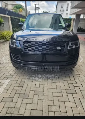 Land Rover Range Rover Vogue 2022 Black