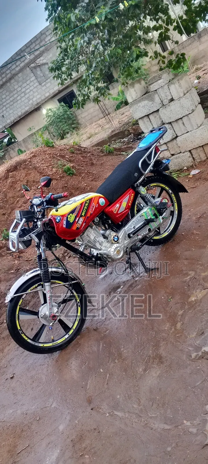 Royal RY125 2026 Red